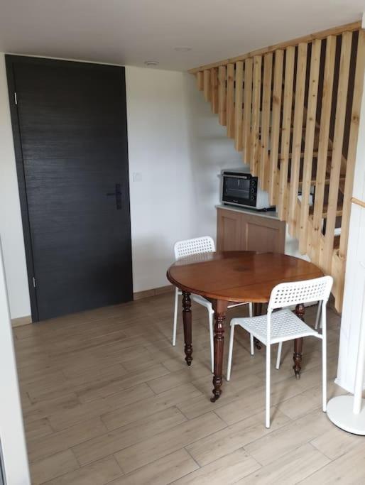 Apartamento La Rose Du Bel Homme Rocroi Exterior foto